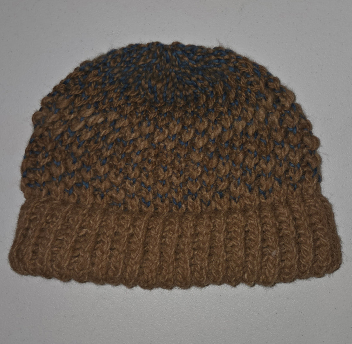 Oversized 100%Alpaca beanie in brown & blue